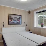 Ferienhaus Lilie - 270m From The Sea By Interhome *